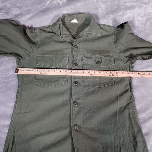 Vintage Vietnam Sateen Cotton Shirt Mens 15 1/2 X 33 (Fits Slim M) OG 107 Green - Picture 7 of 10